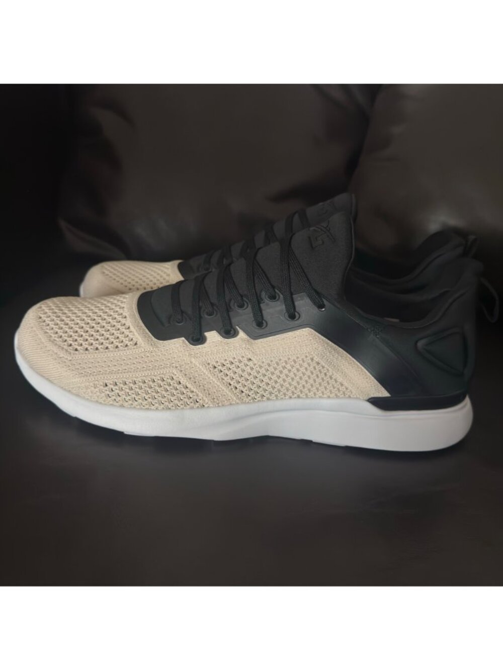 APL Techloom Tracer Mens Running Shoes Beige & Black Size 14 lightweight NWOB - Picture 8 of 11